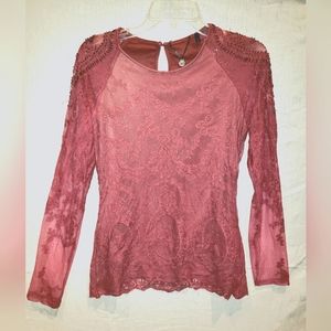 BKE boutique lace with beading top